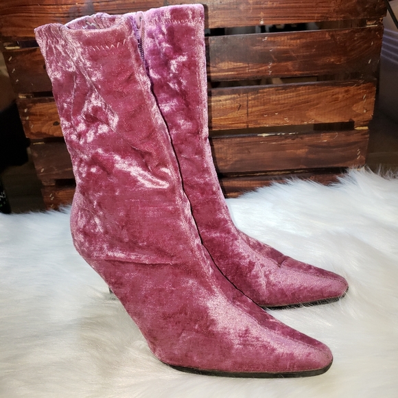 Predictions Shoes - Predictions Pink Velvet Ankle Booties